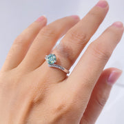 https://javiergems.com/products/925-sterling-silver-vvs1-moissanite-1ct-ring™-1