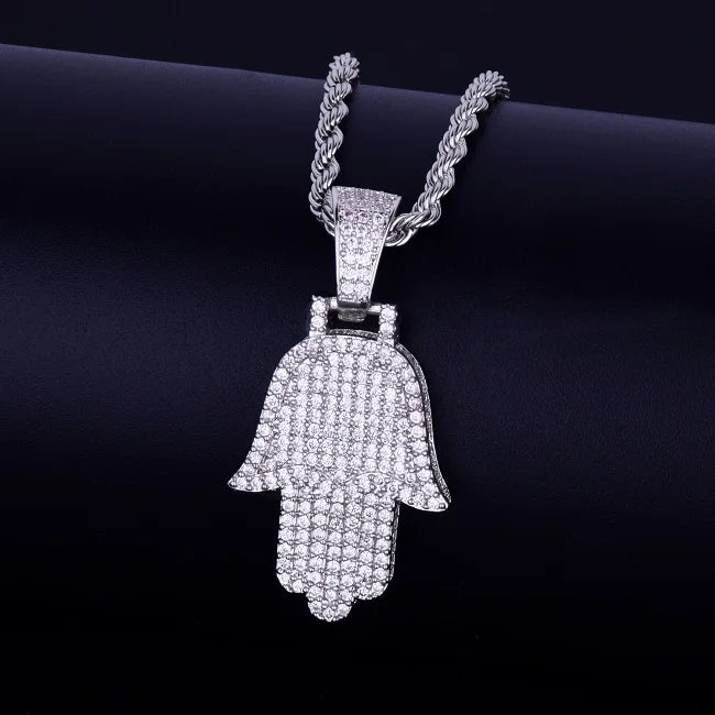 https://javiergems.com/products/5a-zircon-hand-of-fatima-pendant™
