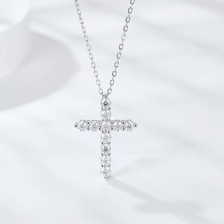 https://javiergems.com/products/925-sterling-silver-vvs1-moissanite-3mm-cross-necklace™