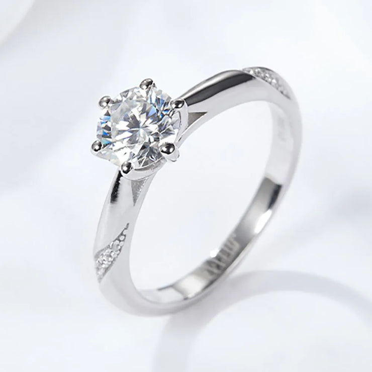 https://javiergems.com/products/925-sterling-silver-vvs1-moissanite-1-to-3ct-ring™