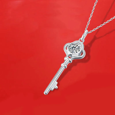 https://javiergems.com/products/925-sterling-silver-vvs1-moissanite-1ct-key-pendant™