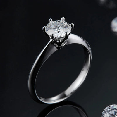 https://javiergems.com/products/925-sterling-silver-vvs1-moissanite-1ct-ring™