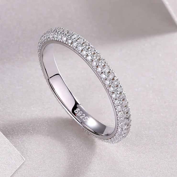 https://javiergems.com/products/925-sterling-silver-vvs1-moissanite-1mm-ring™-1
