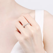 https://javiergems.com/products/925-sterling-silver-vvs1-moissanite-0-1ct-ring™