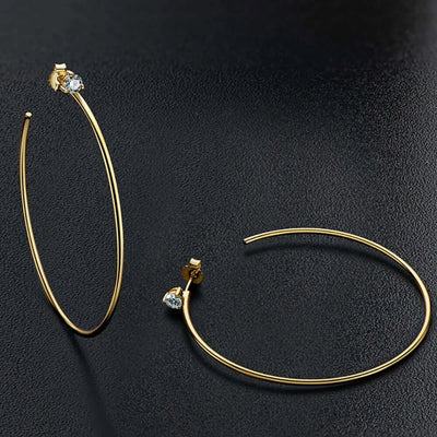 https://javiergems.com/products/925-sterling-silver-vvs1-moissanite-loop-earrings™