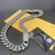 https://javiergems.com/products/stainless-steel-cuban-link-chain-with-vvs1-moissanite-clamps™
