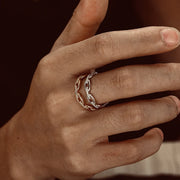 https://javiergems.com/products/925-sterling-silver-vvs1-moissanite-ring™-4