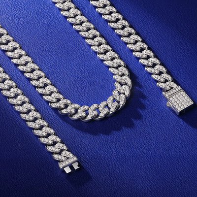 https://javiergems.com/products/925-sterling-silver-vvs1-moissanite-8mm-cuban-chain™