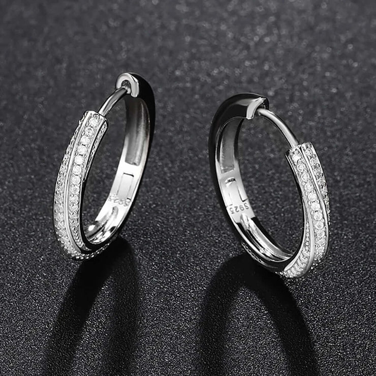 https://javiergems.com/products/925-sterling-silver-vvs1-moissanite-0-51ct-small-loop-earrings™