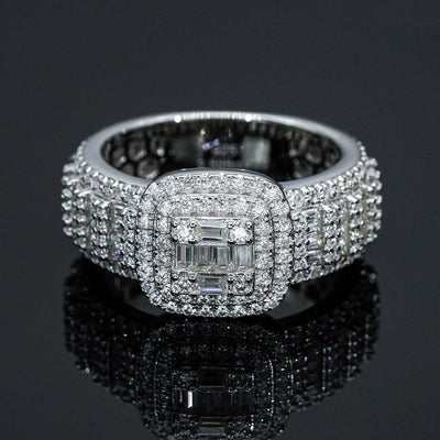 https://javiergems.com/products/925-sterling-silver-vvs1-moissanite-baguette-cut-ring™