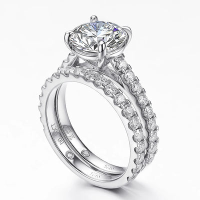 https://javiergems.com/products/925-sterling-silver-vvs1-moissanite-3-styles-ring